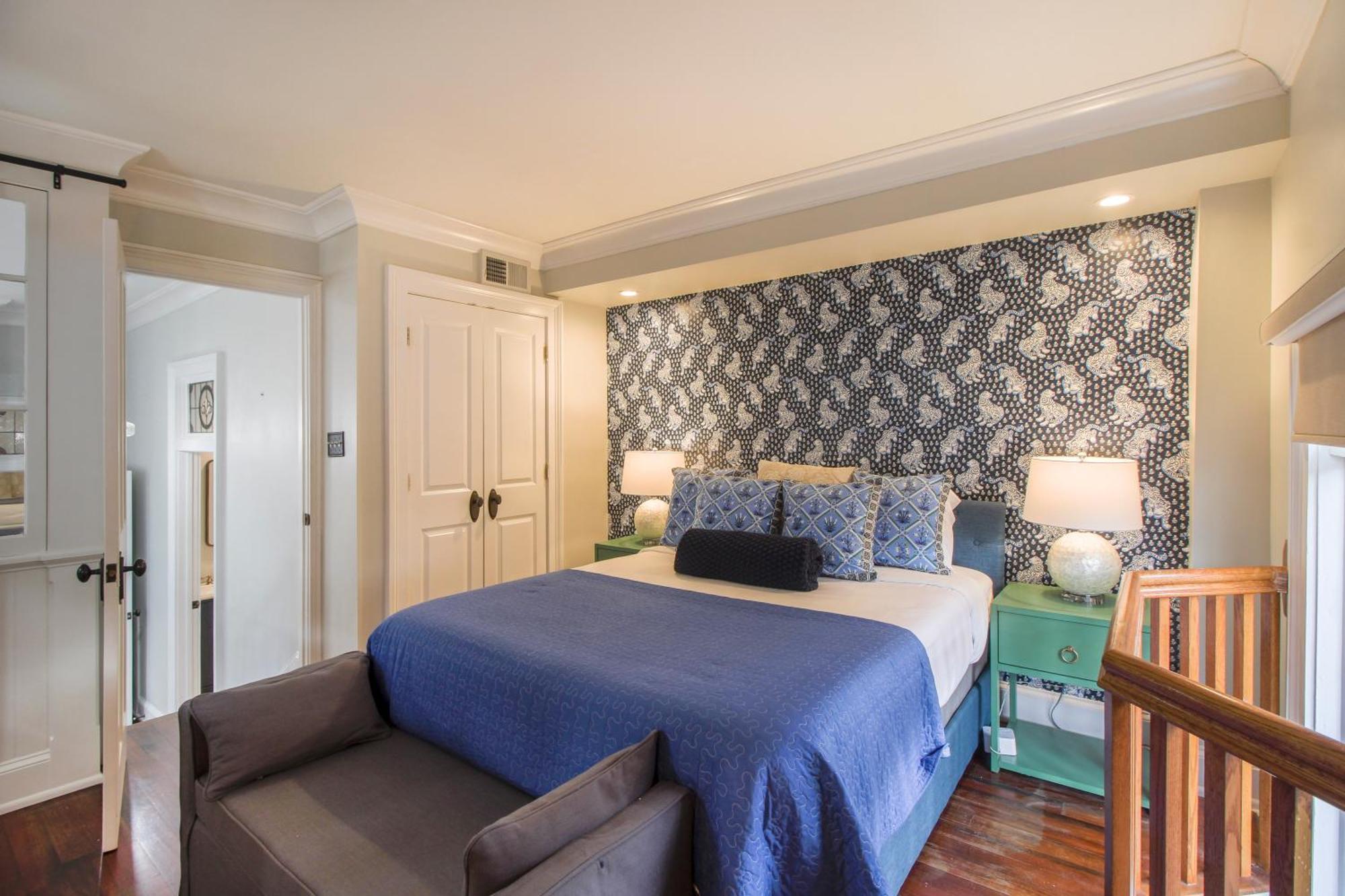 Walk To It All In Downtown, Double King Beds Savannah Exterior foto